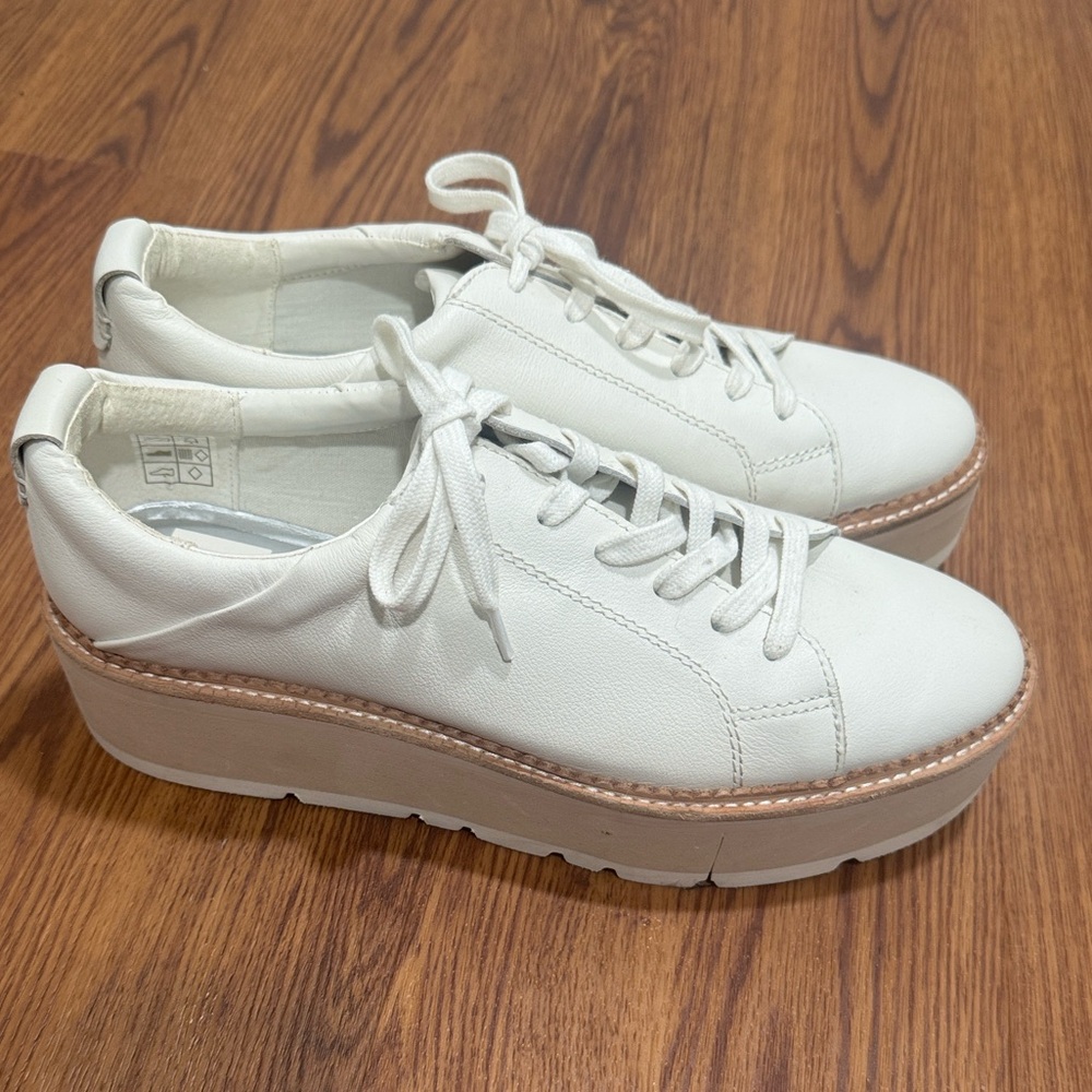 Dolce Vita Cream Platform Sneakers - Picture 2 of 5